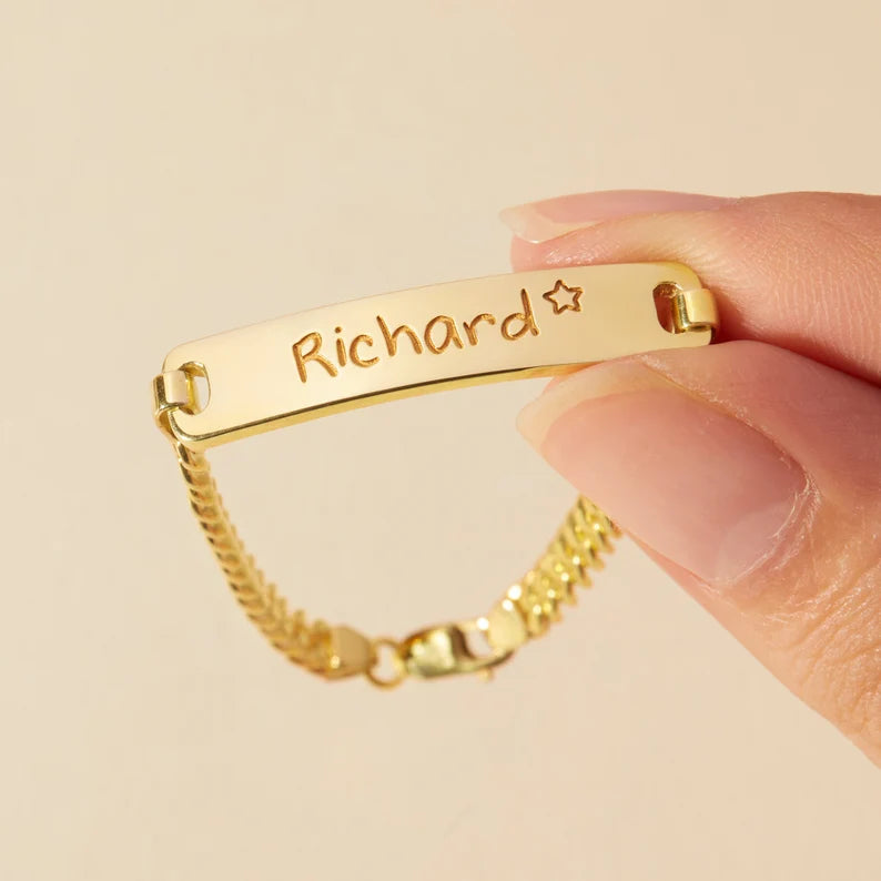 Personalized Bracelet with Engraved Text - Unisex